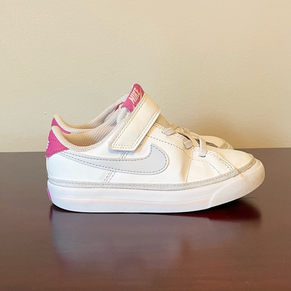 Nike court borough toddler 9c